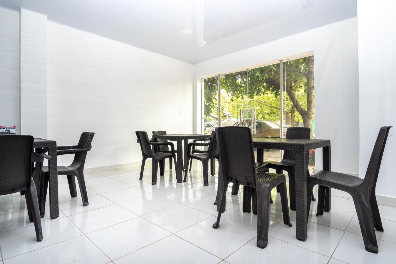 Hotel Neiva Urdaneta Luaran gambar